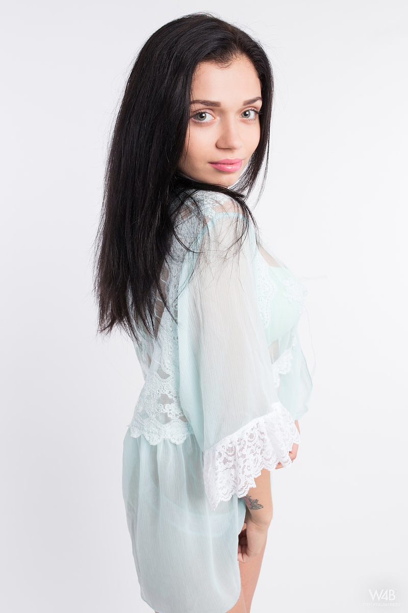 Анна, 53